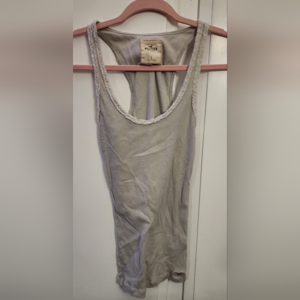 Hollister Light Gray Tank Top Y2K